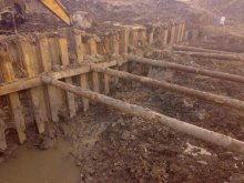 武汉二号桥拉森钢板桩围堰施工的关键的工序