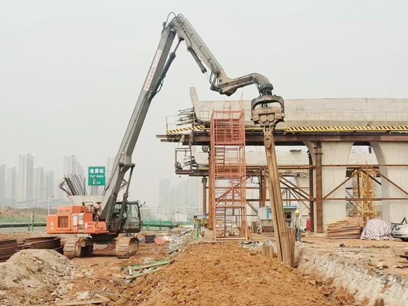 武汉大桥钢板桩围堰设计的总体思路