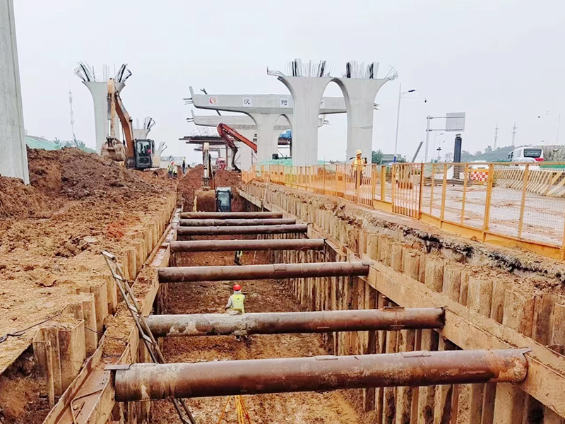 武汉新港铁路工程桥墩基坑钢板桩施工抗弯检算